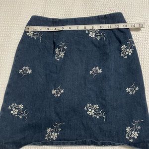 Floral embroidered denim skirt